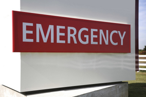 What You Need to Have in Your Emergency Dental Kit
